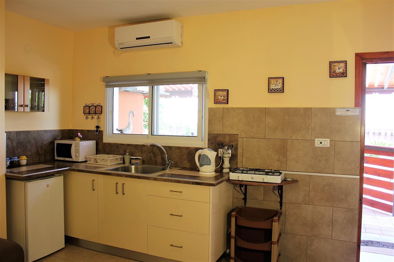 Dead Sea Sun Guest House Arad Exterior foto