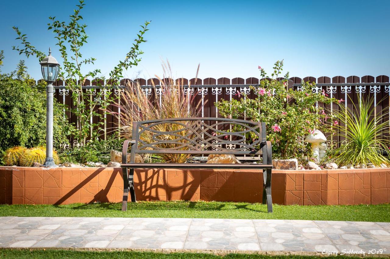 Dead Sea Sun Guest House Arad Exterior foto