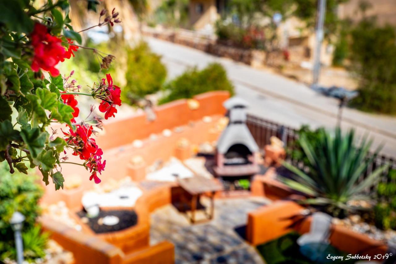 Dead Sea Sun Guest House Arad Exterior foto