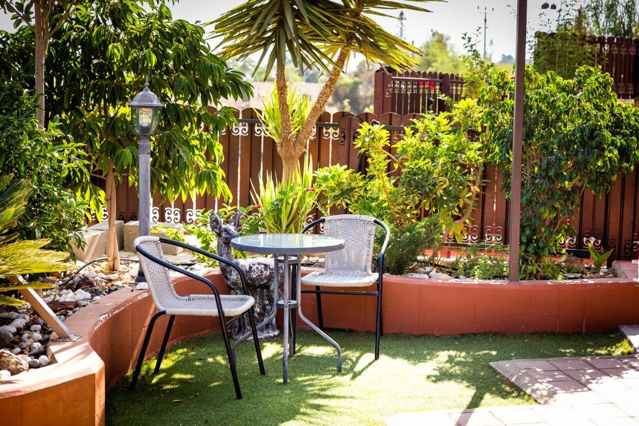 Dead Sea Sun Guest House Arad Exterior foto